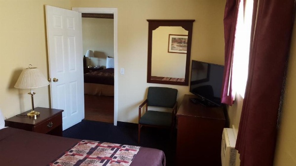 Anaheim Astoria Inn & Suites image 18